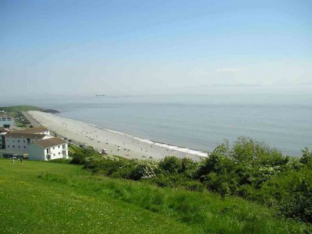 Photo of Cold Knap (Barry) beach