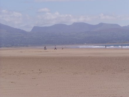 Photo of Newborough Warren beach